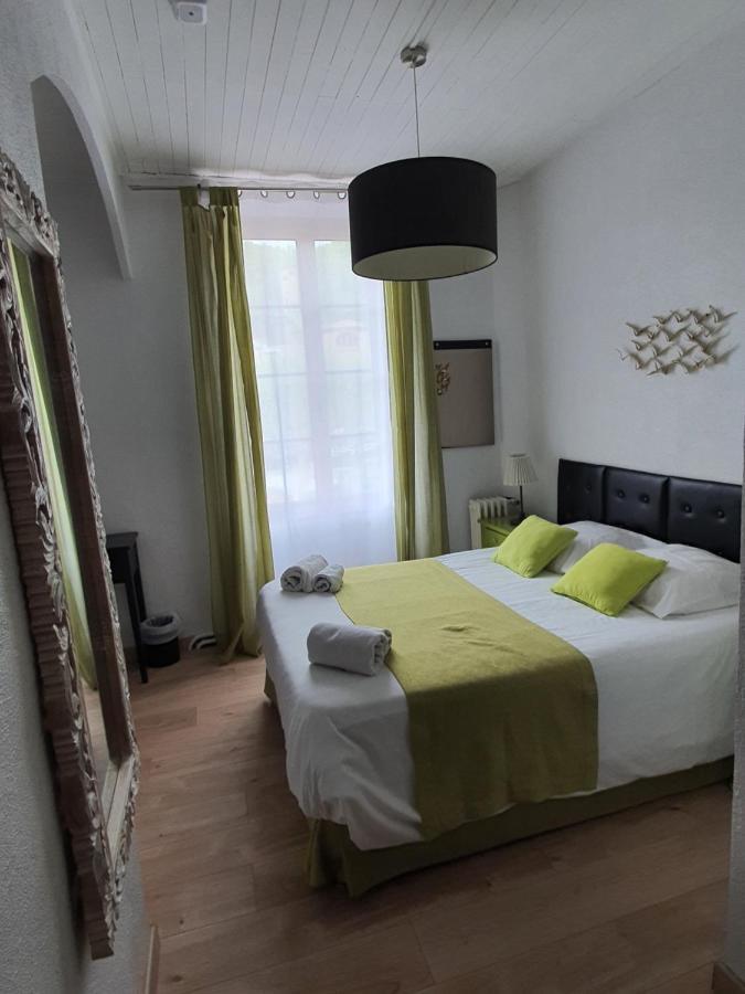 Ma Petite Auberge كاستيلان المظهر الخارجي الصورة